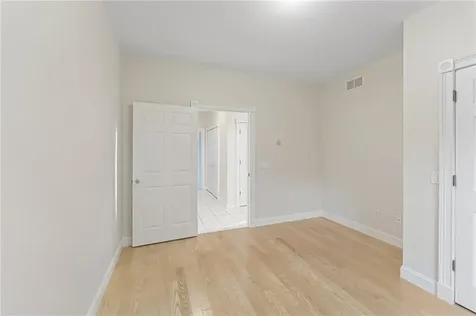 11 Windrose Circle Exeter RI 02822