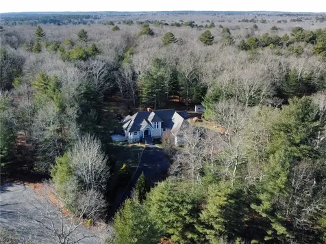 11 Windrose Circle Exeter RI 02822