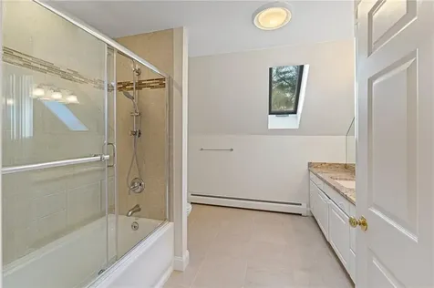 11 Windrose Circle Exeter RI 02822