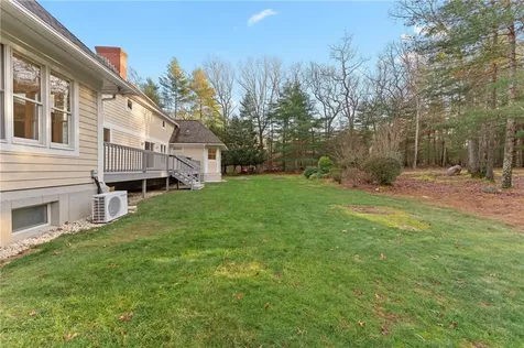 11 Windrose Circle Exeter RI 02822