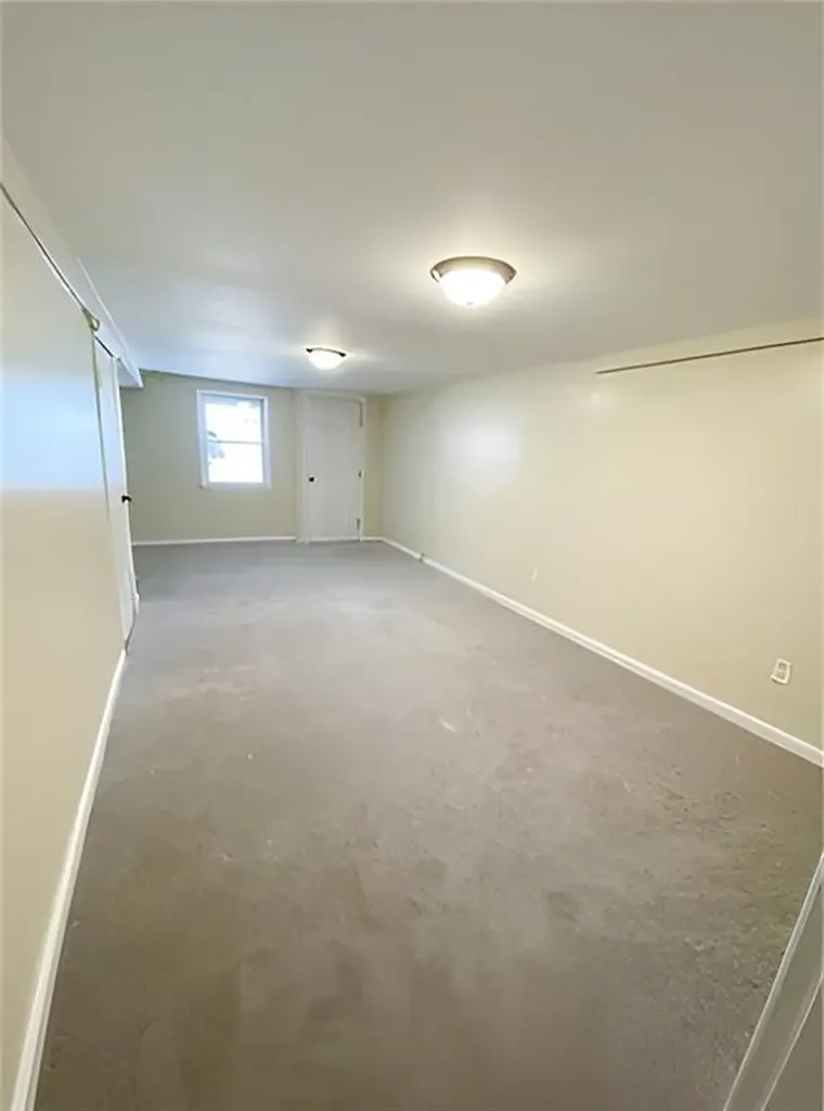 549 Willow Street Woonsocket RI 02895