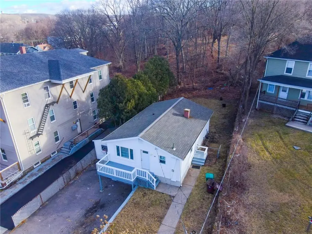 549 Willow Street Woonsocket RI 02895