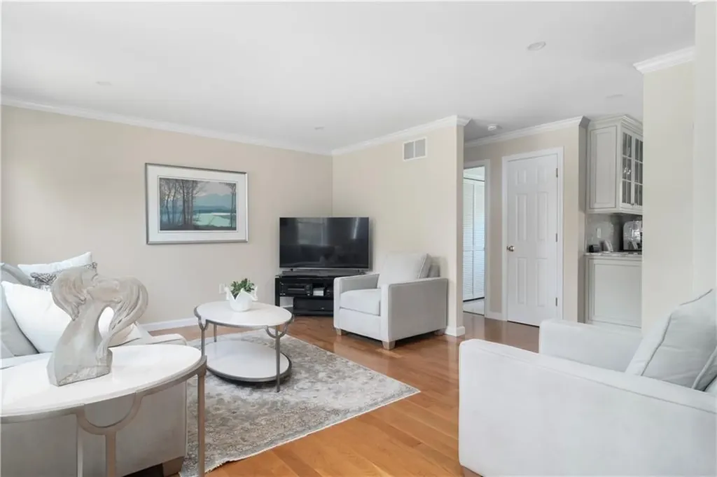57 Laura Circle Cranston RI 02920