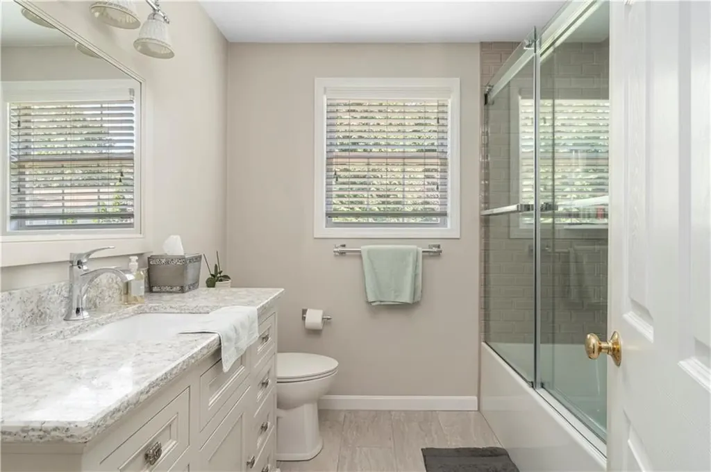 57 Laura Circle Cranston RI 02920