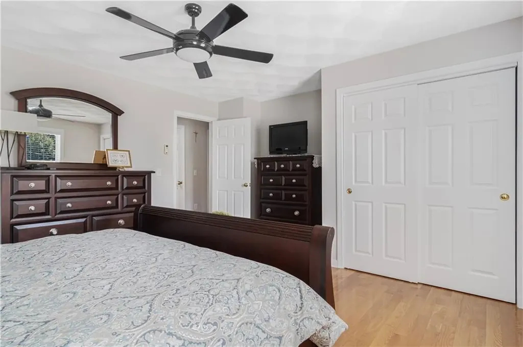 57 Laura Circle Cranston RI 02920