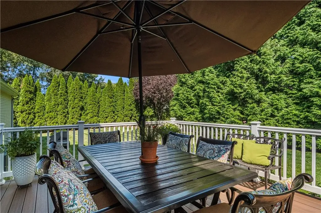 57 Laura Circle Cranston RI 02920