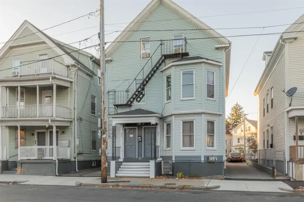 431 Cranston Street Providence RI 02907