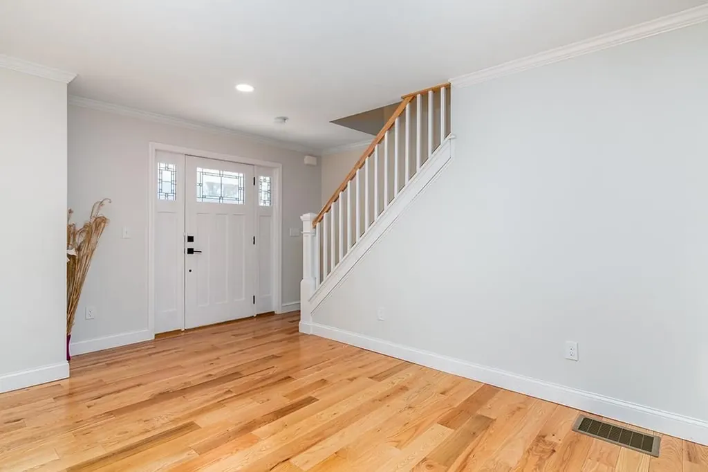 28 Lyne Road Tiverton RI 02878