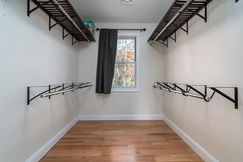 28 Lyne Road Tiverton RI 02878