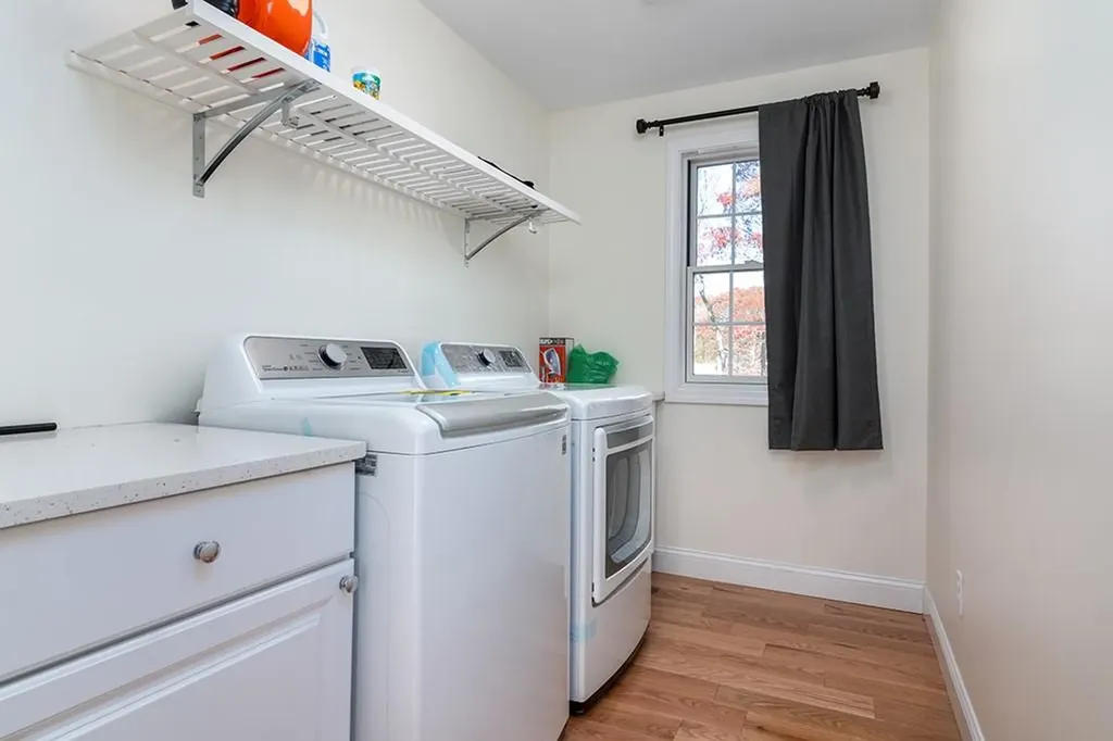 28 Lyne Road Tiverton RI 02878