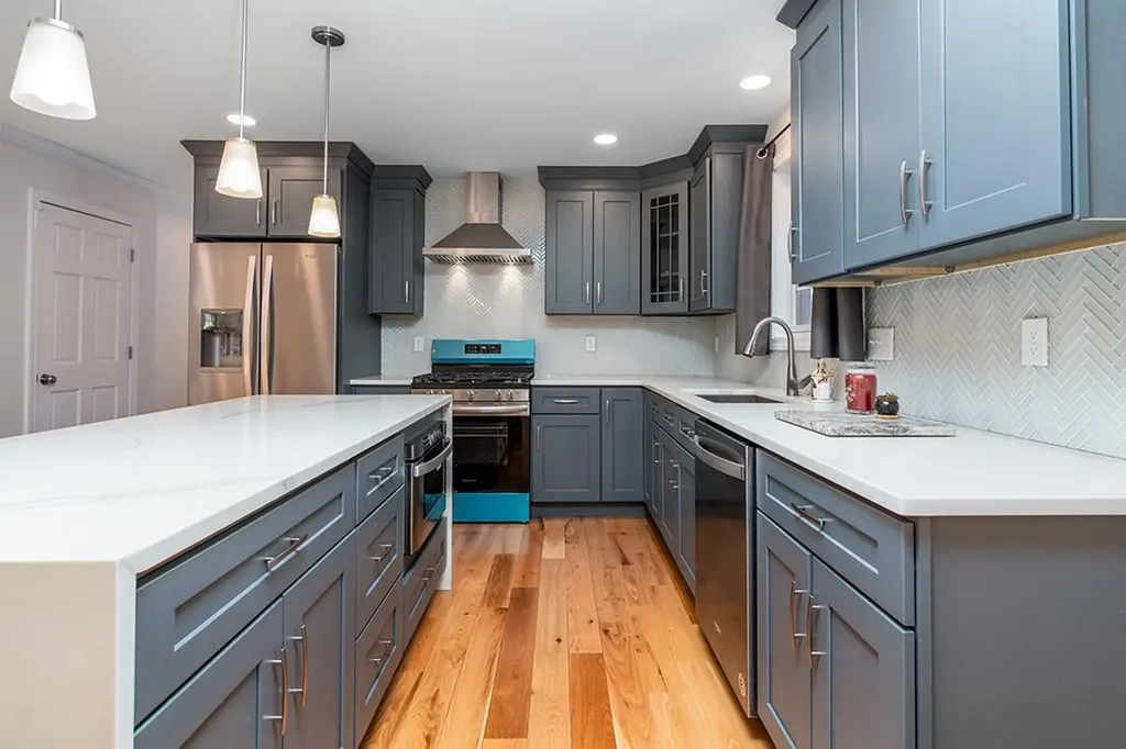 28 Lyne Road Tiverton RI 02878