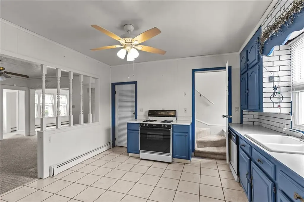 258 Perrin Avenue Pawtucket RI 02861