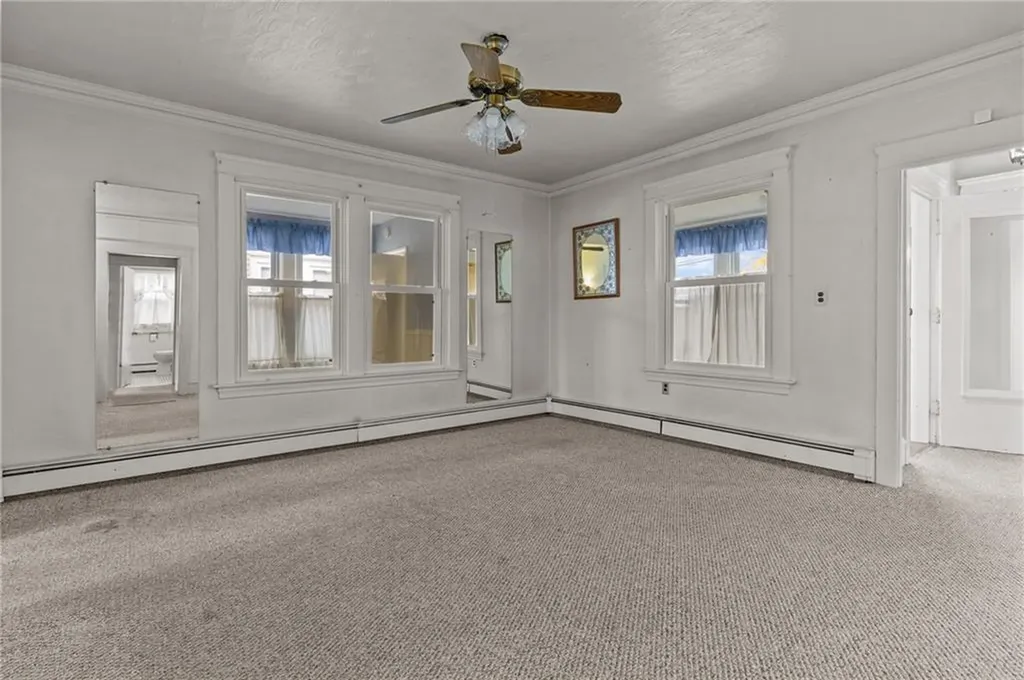 258 Perrin Avenue Pawtucket RI 02861