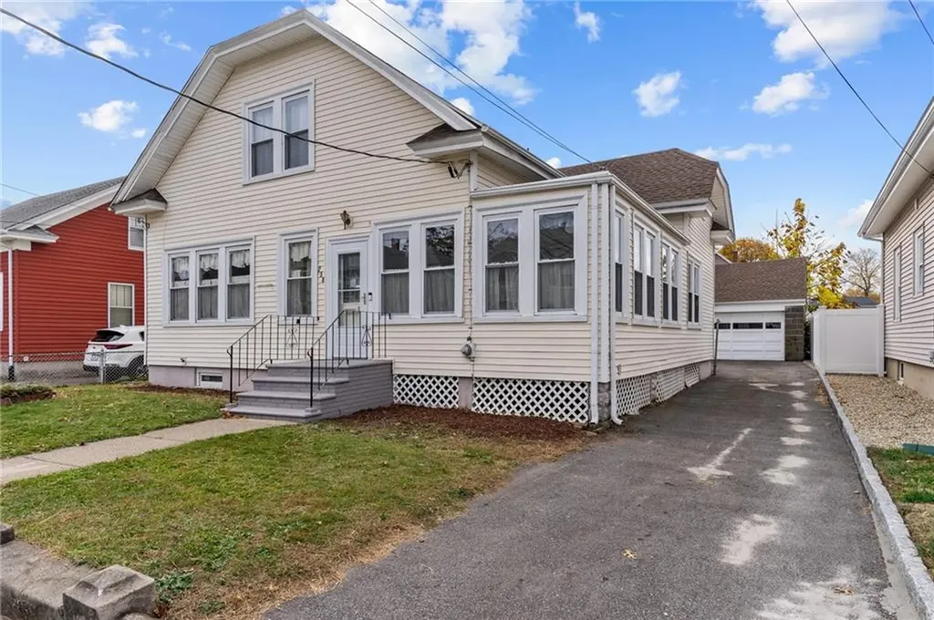 258 Perrin Avenue Pawtucket RI 02861