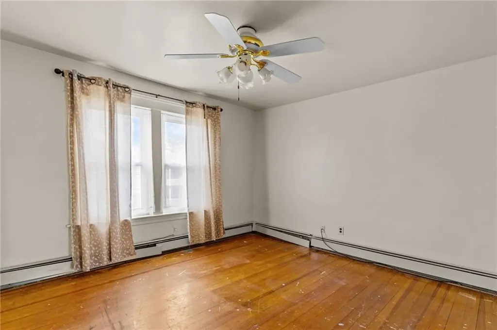 258 Perrin Avenue Pawtucket RI 02861