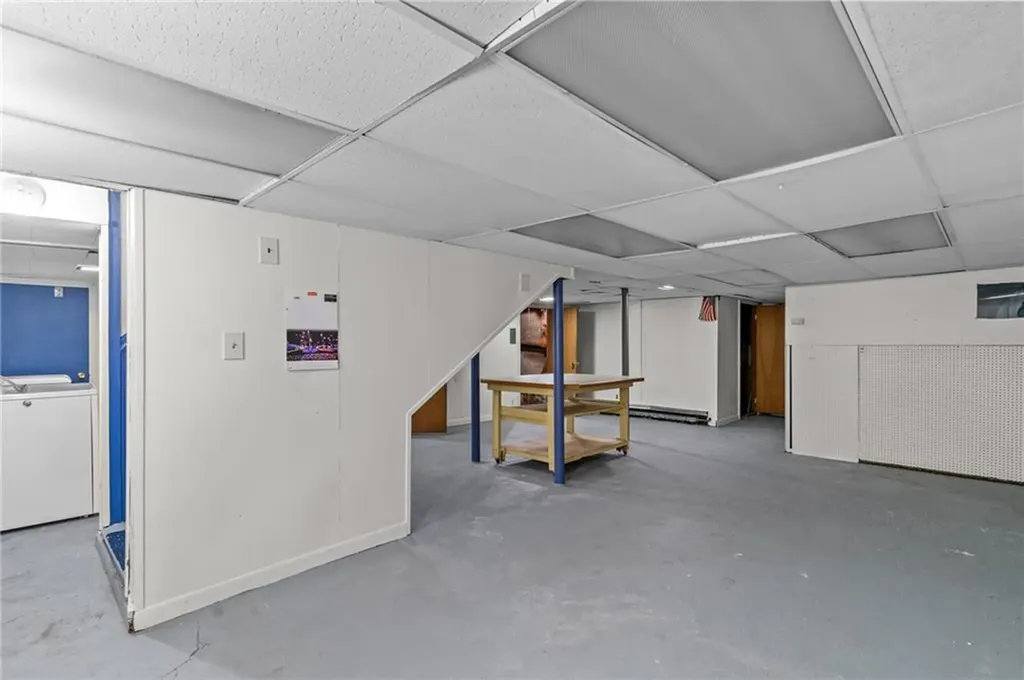 258 Perrin Avenue Pawtucket RI 02861