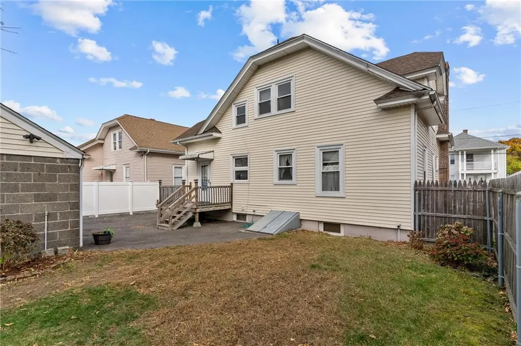 258 Perrin Avenue Pawtucket RI 02861