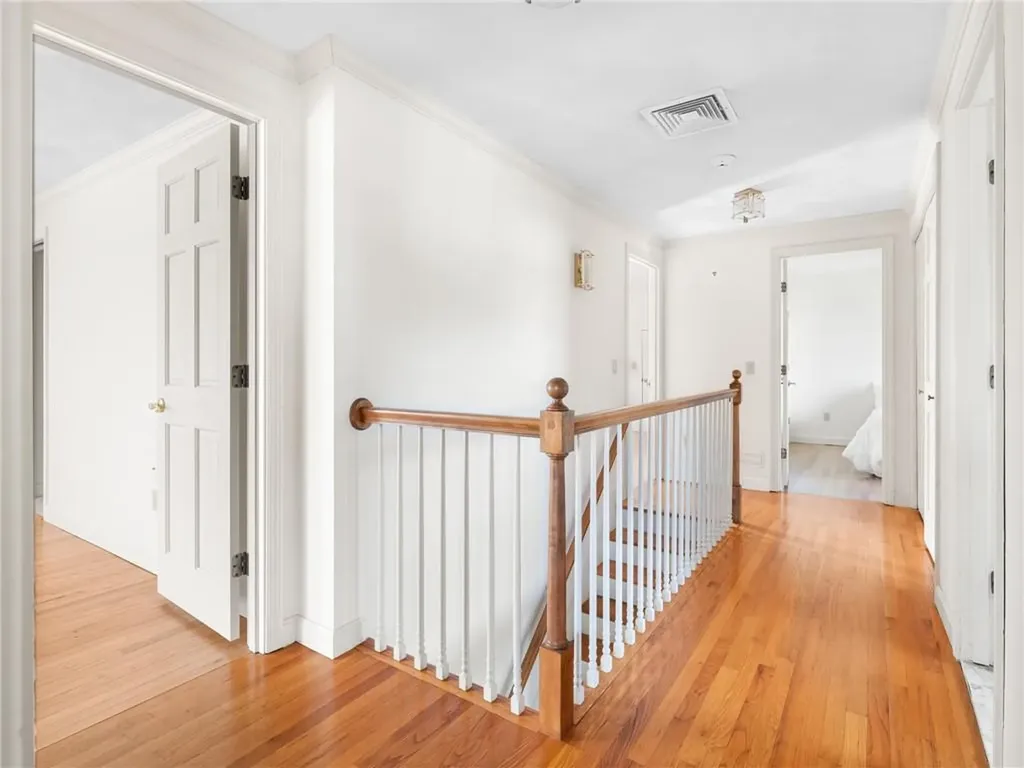 122 Cranberry Terrace Cranston RI 02921