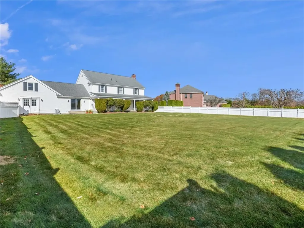 122 Cranberry Terrace Cranston RI 02921