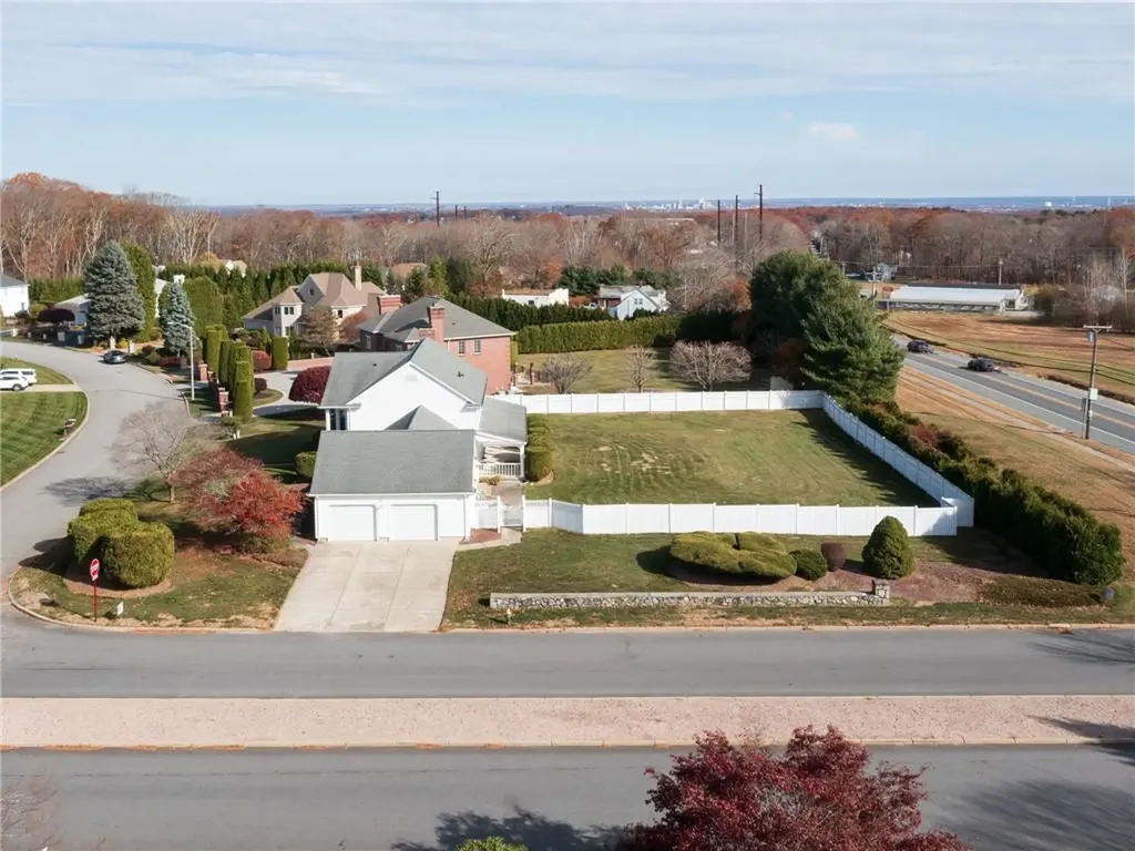 122 Cranberry Terrace Cranston RI 02921