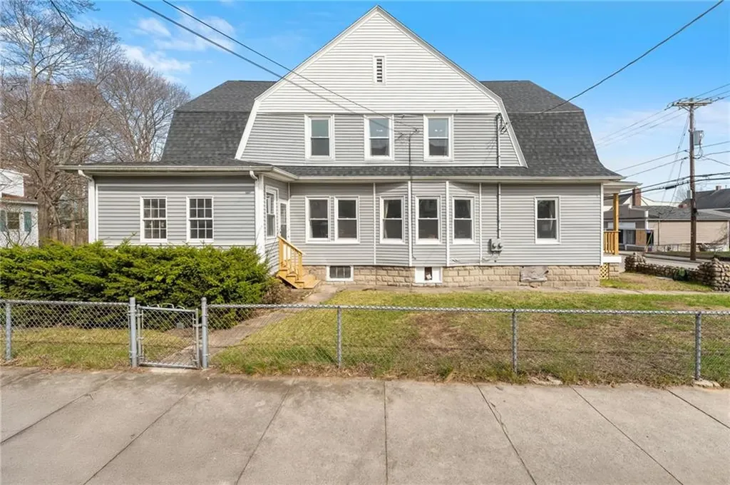 460 Elm Street Woonsocket RI 02895