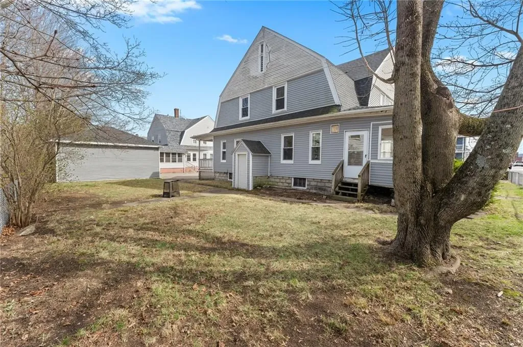 460 Elm Street Woonsocket RI 02895