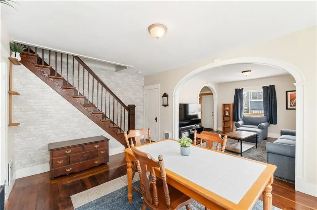 460 Elm Street Woonsocket RI 02895