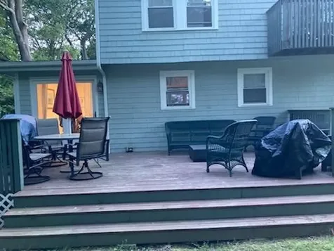 29 Wake Robin Trail Narragansett RI 02874