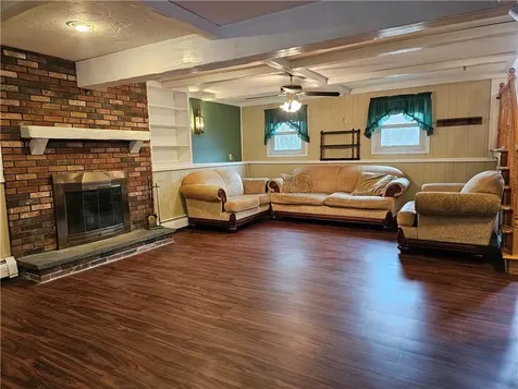 2 Betsy Williams Court Johnston RI 02919