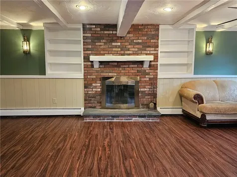 2 Betsy Williams Court Johnston RI 02919