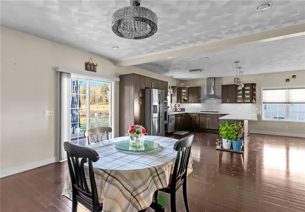 8 Paliotta Parkway Cranston RI 02921