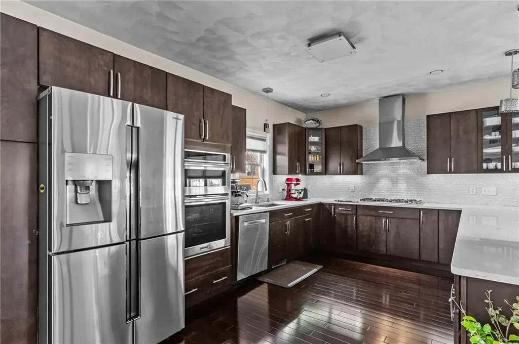 8 Paliotta Parkway Cranston RI 02921