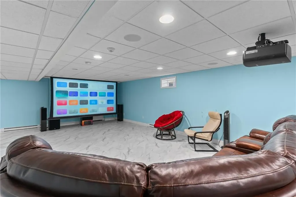 8 Paliotta Parkway Cranston RI 02921