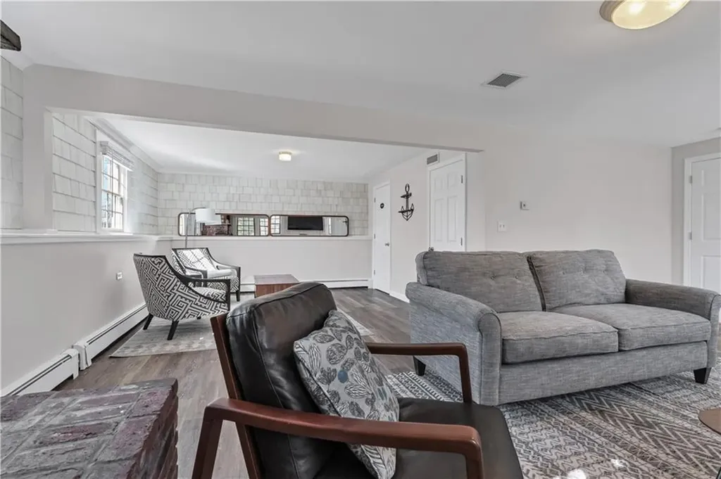20 Casey Drive Middletown RI 02842