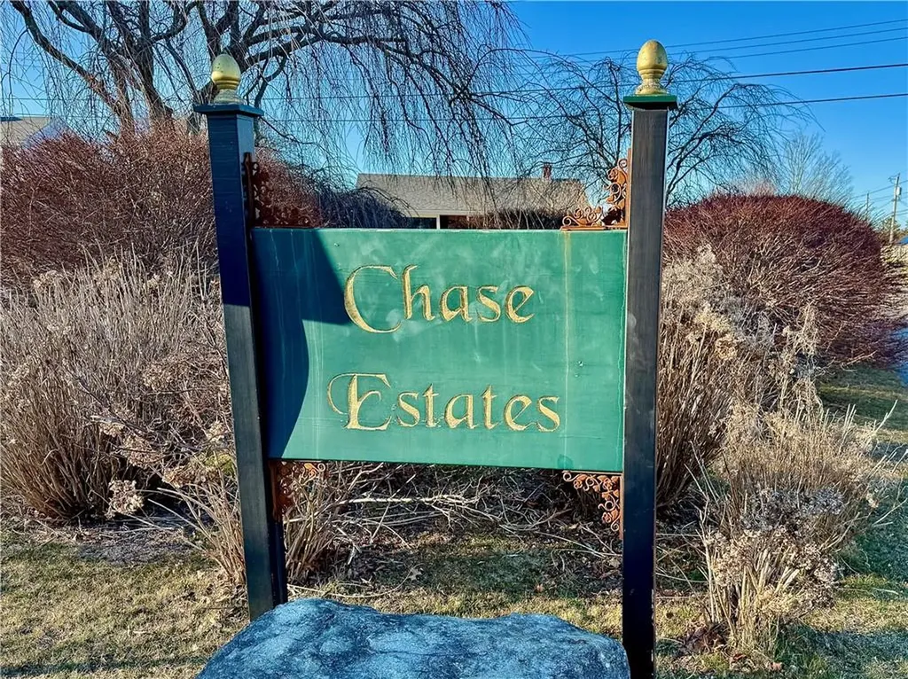 20 Casey Drive Middletown RI 02842