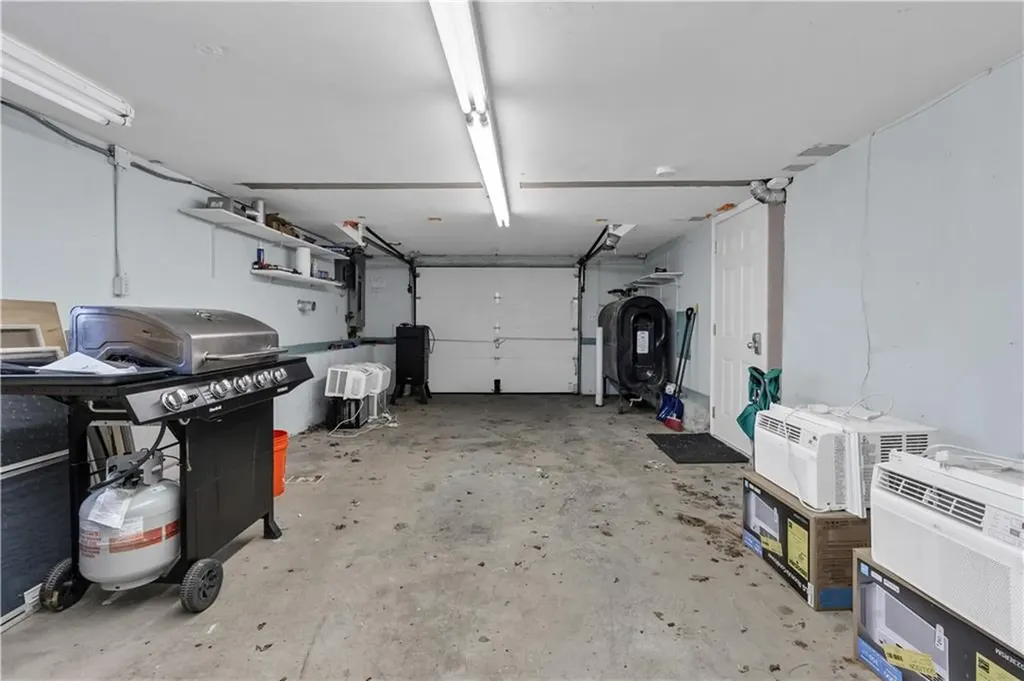 20 Casey Drive Middletown RI 02842