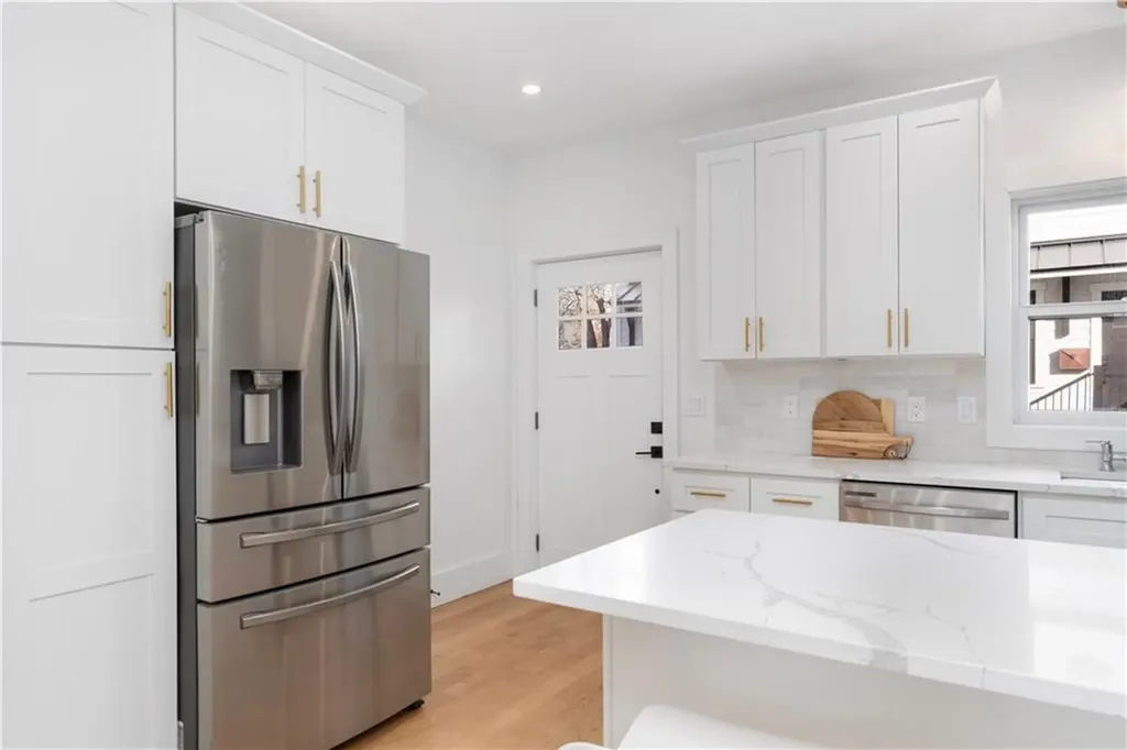 251 Hope Street Providence RI 02906