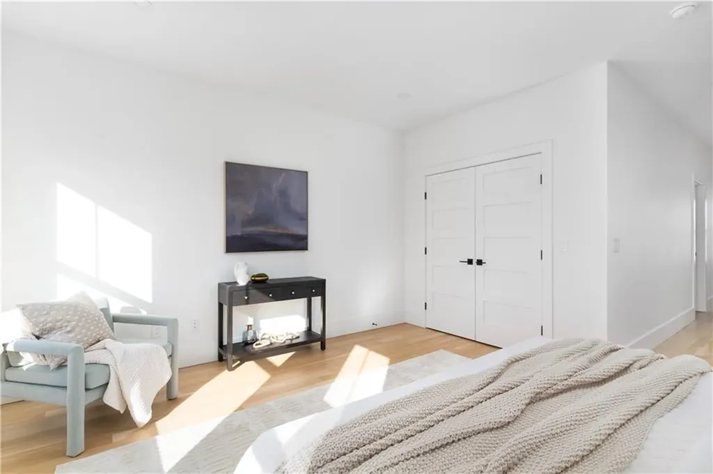 251 Hope Street Providence RI 02906