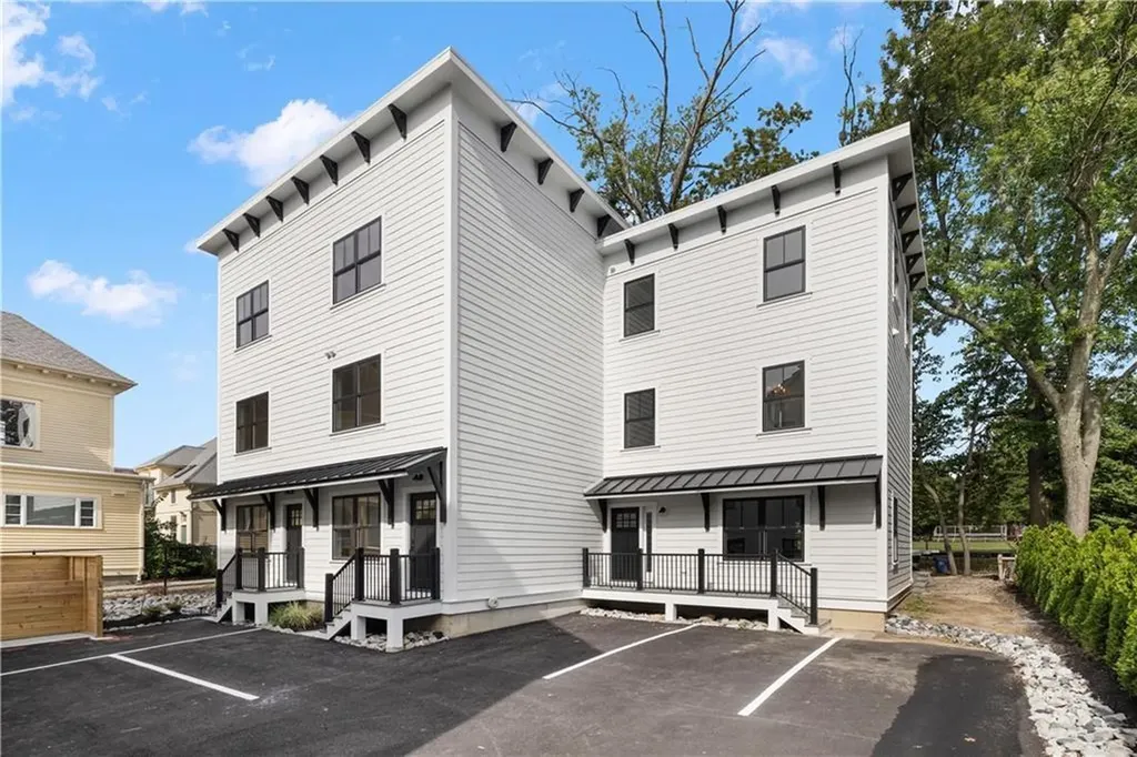 251 Hope Street Providence RI 02906