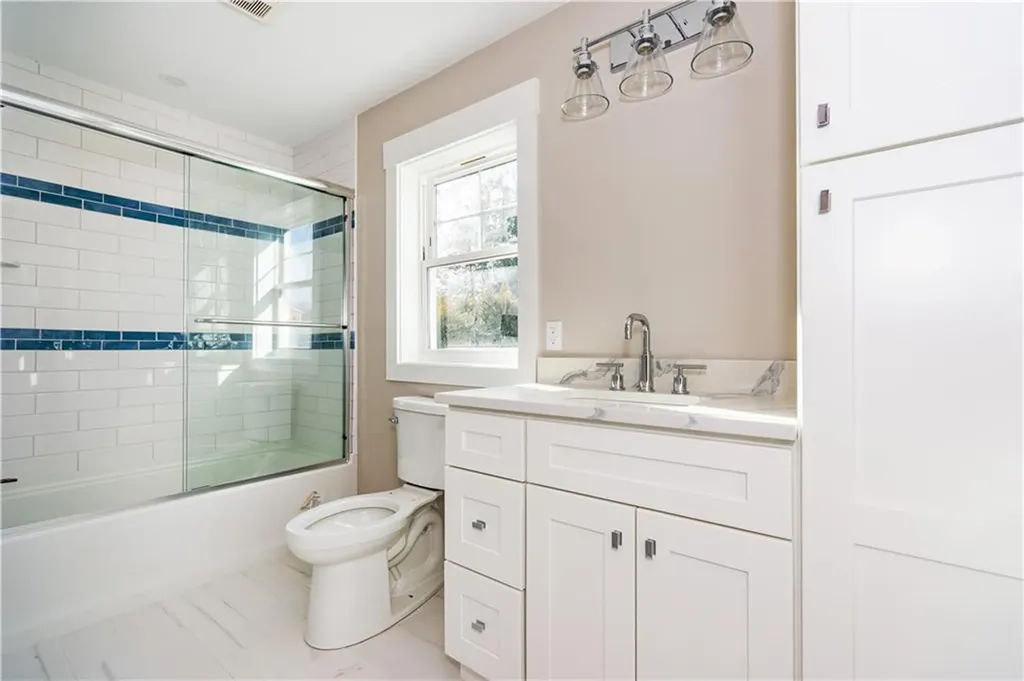 3 Camden Road Narragansett RI 02882