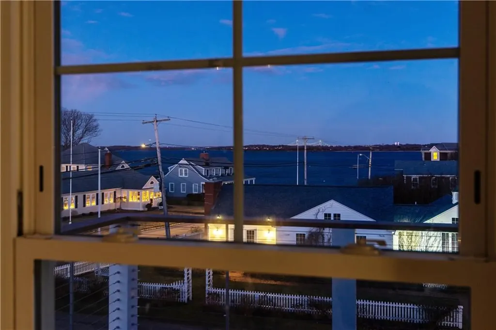 3 Camden Road Narragansett RI 02882