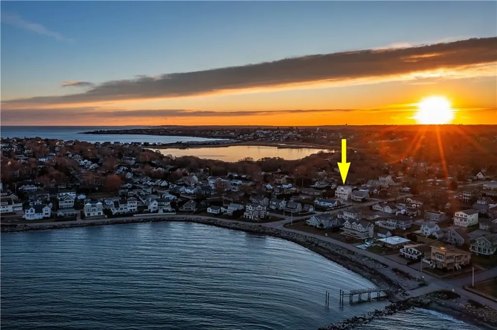 3 Camden Road Narragansett RI 02882