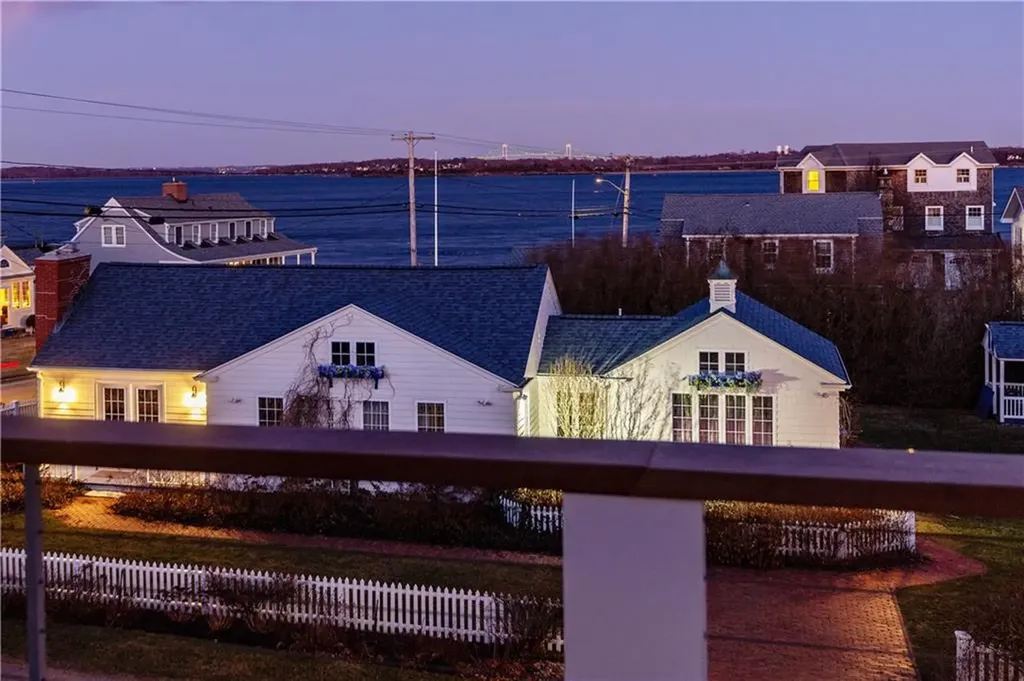 3 Camden Road Narragansett RI 02882