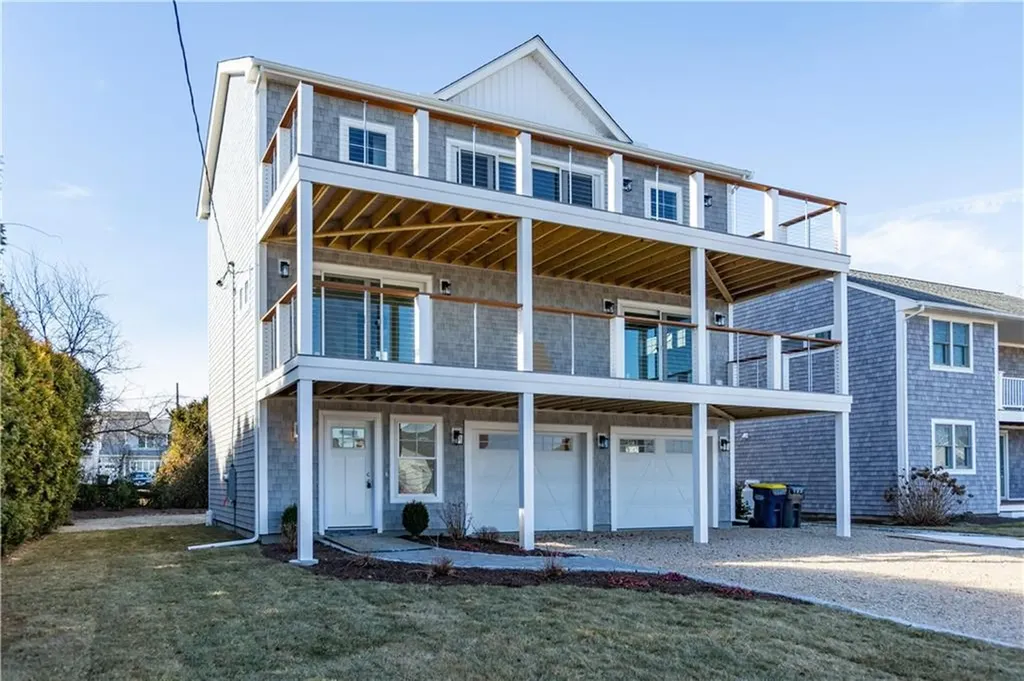 3 Camden Road Narragansett RI 02882