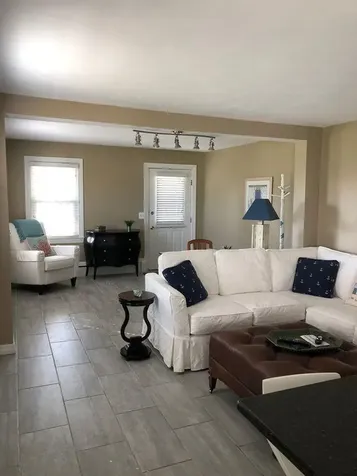 18 Willow Court Portsmouth RI 02871