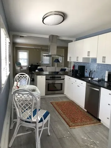 18 Willow Court Portsmouth RI 02871