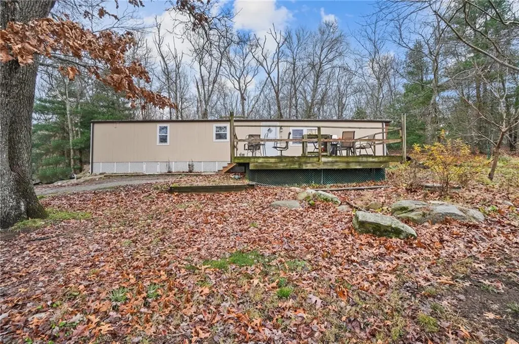 77 A Miskiania Trail Exeter RI 02822