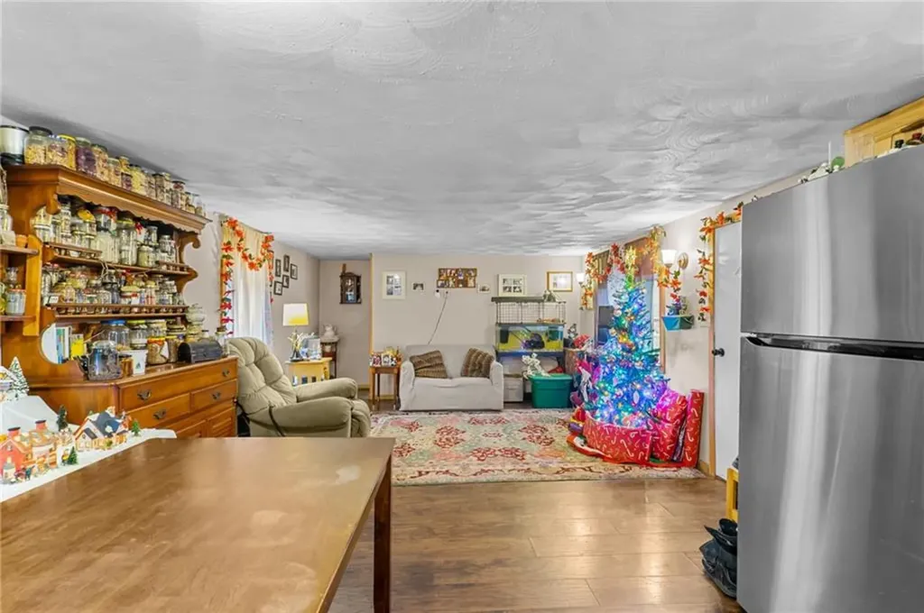 77 A Miskiania Trail Exeter RI 02822