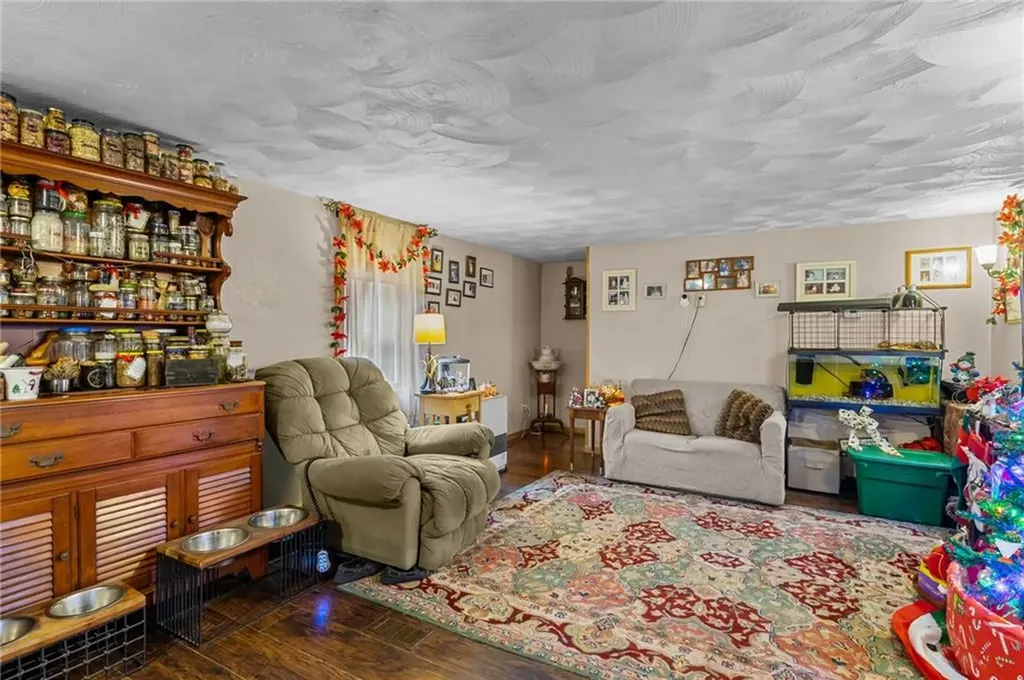 77 A Miskiania Trail Exeter RI 02822