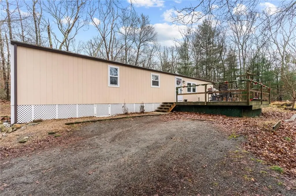 77 A Miskiania Trail Exeter RI 02822